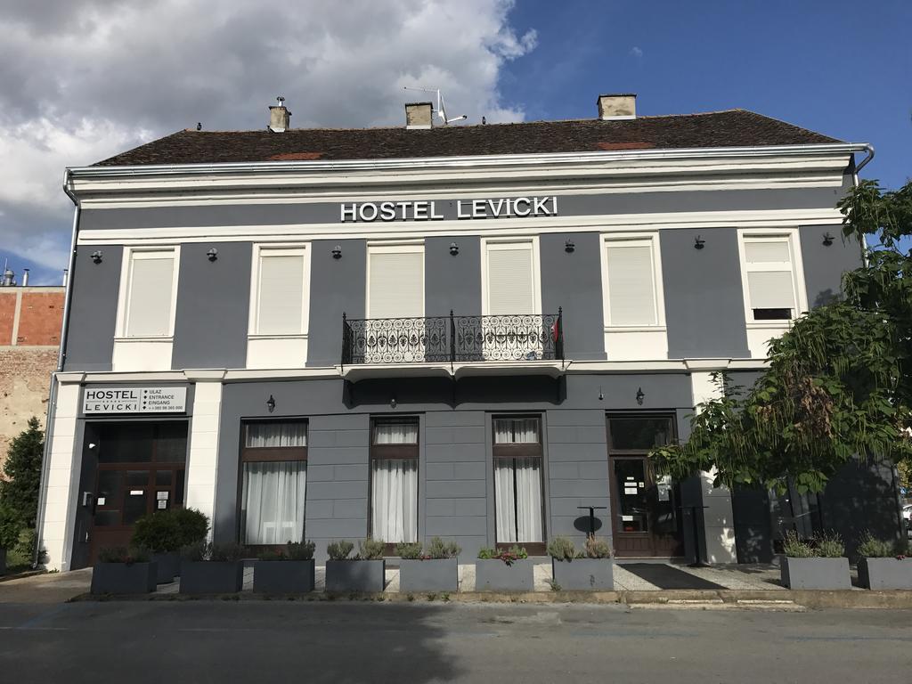 Hostel Levicki 斯拉沃尼亚布罗德 外观 照片